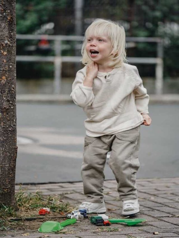 CHILDREN SPEAKING LIE