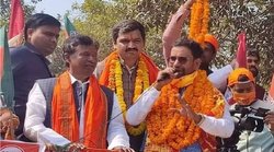 आजमगढ़ में 13 साल बाद खिला ‘कमल’ भाजपा के दिनेश लाल यादव ‘निरहुआ’ ने सपा उम्मीदवार को दी मात, सीएम योगी ने दी बधाई