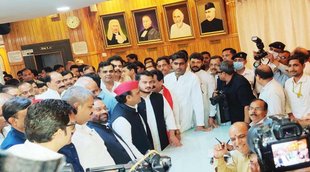 Swami Prasad Maurya II SP II Akhilesh Yadav