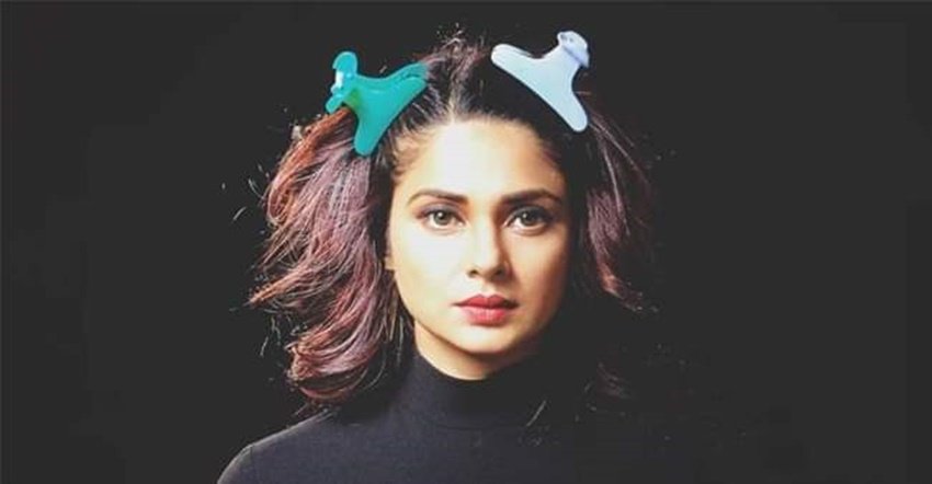 Jennifer Winget: जेनिफर विंगेट ने टीवी सीरियल बेहद में माया का बेहद दमदार ग्रे शेड निभाया था। इस किरदार ने टीवी पर धमाका कर दिया था।&nbsp;