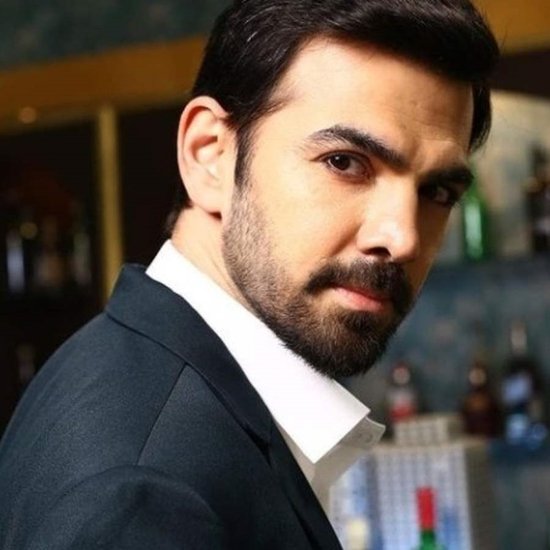 Karan V Grover: करण वी ग्रोवर ने उड़ारियां सीरियल में अंगद नाम का नेगेटिव किरदार निभा खूब तालियां बटोरीं।&nbsp;