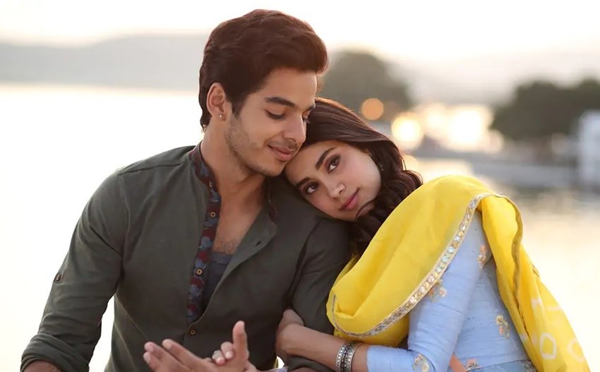 जाह्नवी कपूर और ईशान खट्टर ने फिल्म धड़क से डेब्यू किया था। इसे सिर्फ 4.5 की रेटिंग मिली थी।