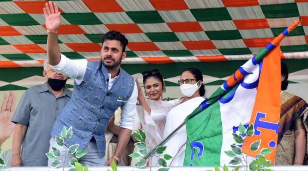 Manoj Tiwary with Bengal CM Mamata Banerjee
