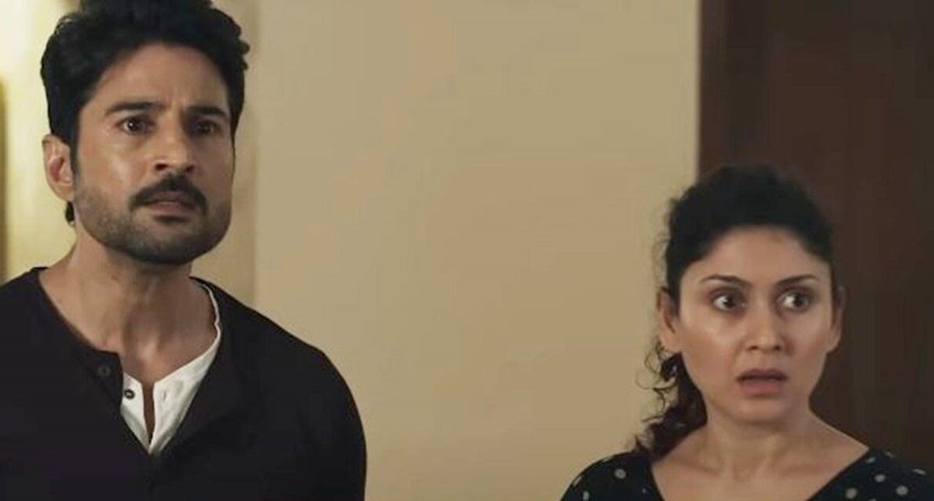 Miya Biwi Aur Murder: इस वेब सीरीज को एमएक्स प्लेयर पर फ्री में देखा जा सकता है। यह कॉमेडी, लव, सेक्स और धोखे से भरी है।&nbsp;(यह भी पढ़ें: OTT पर देख सकते हैं मैरिटल रेप पर बेस्ड ये वेब सीरीज और फिल्में, पंकज त्रिपाठी जैसे एक्टर्स ने दिखाया है दम)