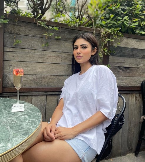 जल्द ही मौनी रॉय फिल्म ब्रह्मास्त्र में नजर आने वाली हैं। (All Photos: Mouni Roy Instagram)