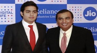 Mukesh Ambani | Akash Ambani | Reliance Jio