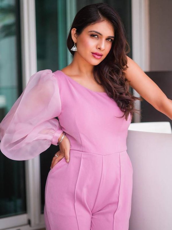 Neha malik in pink dress