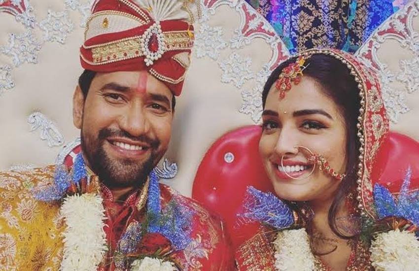 कई लोगों को लगता है कि निरहुआ और आम्रपाली दुबे पति पत्नी हैं। हालांकि ऐसा बिल्कुल भी नहीं है।