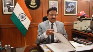 Rajiv-Kumar | Election Commission | Aadhaar Card
