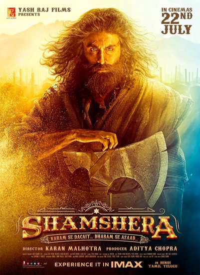 Shamshera: रणबीर कपूर (Ranbir Kapoor) की फिल्म शमशेरा का पोस्टर (Shamshera Poster) रिलीज हो चुका है। यशराज (Yash Raj) बैनर के तले बनी इस फिल्म में रणबीर लंबे बालों में नजर आ रहे हैं। रणबीर का लुक लोगों का ध्यान अपनी तरफ खींच रहा है। फिल्म 22 जुलाई को सिनेमाघरों में रिलीज होगी। 