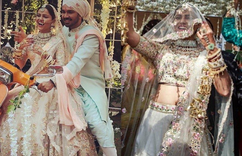 हालांकि इनकी शादी में काफी उतार-चढ़ाव आए और दोनों ने कुछ साल पहले तलाक लेने का भी फैसला कर लिया था। बिग बॉस 14 में भी दोनों ने इस बात का खुलासा किया था। हालांकि दोनों की समझदारी से यह रिश्ता बच गया। (All Photos: Rubina Dilaik Instagram)