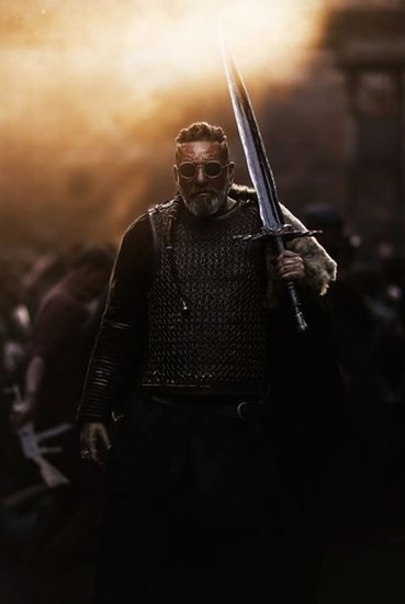 बता दें कि संजय दत्त इससे पहले KGF 2, 'अग्निपथ', 'पानीपत' सहित कई अन्य फिल्मों में विलेन का किरदार कर चुके हैं और खूब तारीफें भी पाई हैं। (Photo: यह फिल्म का स्क्रीनशाॅट है) 