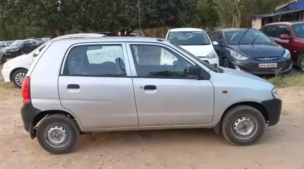 second hand car । Maruti Alto । hatchback car । car bike news