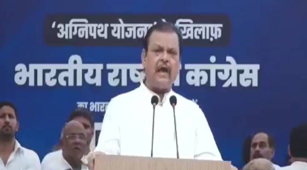 Narenda Modi Hitlar Congress| Congress HItlar News| Congress Hitler Subodh Kant Sahay|