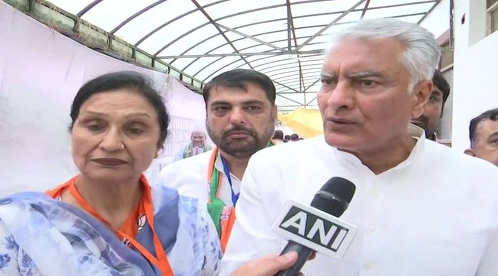 Sunil Jakhar | Congress | BJP