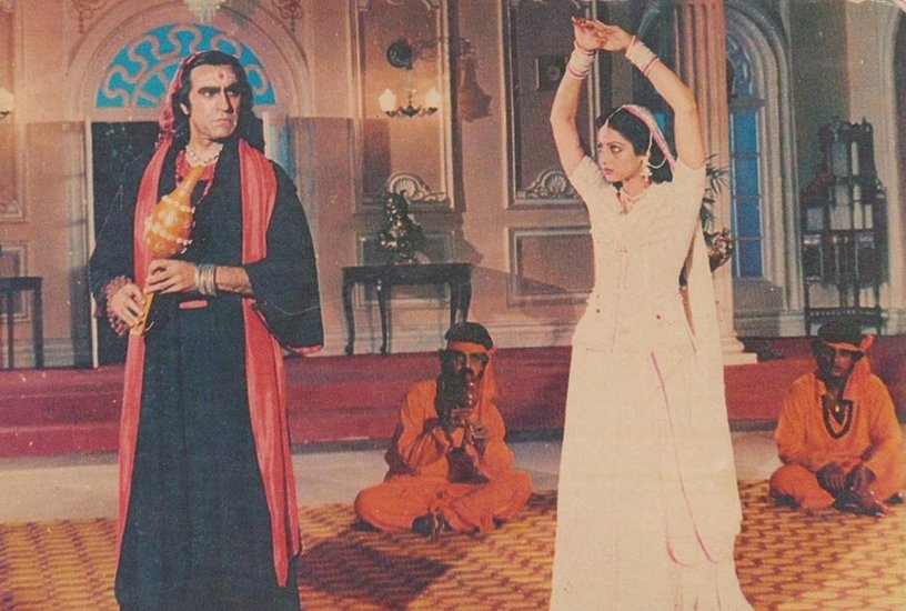 Sridevi: कभी लेडी अमिताभ के नाम से फेमस दिवंगत अभिनेत्री श्रीदेवी फिल्म नागिन में अमरीश पुरी से भिड़ी थीं। ये फिल्म श्रीदेवी के करियर की सबसे चर्चित फिल्मों में से एक रही।