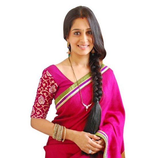 दीपिका कक्कड़ सुपरहिट शो ससुराल सिमर का में सिमर का रोल प्ले करती थीं। इस शो के काफी समय बाद दीपिका ने कहां हम कहां तुम से अपना कमबैक किया। हालांकि यह शो बुरी तरह से फ्लॉप रहा।