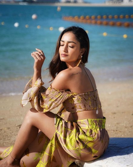 पहले सिद्धू मूसेवाला और फिर केके की मौत ने त्रिधा को भी प्रभावित किया है जिसके बारे में उन्होंने इंस्टाग्राम पोस्ट में लिखा है। 