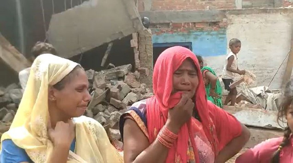 akhilesh yadav, bulldozer