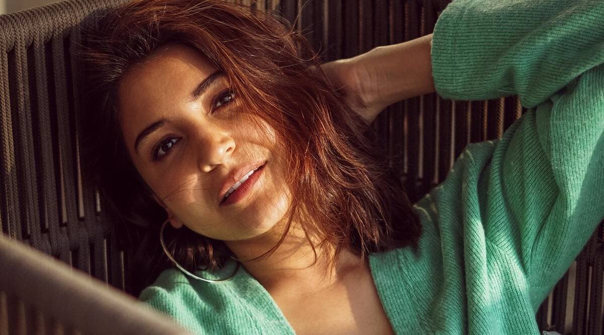 अनुष्का शर्मा ने शेयर की मालद्वीप वेकेशन की फोटो( image: indian express)