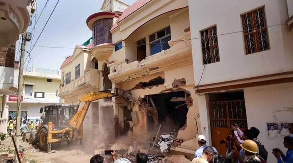 Buldozer Action Notice| Prayagraj Violence AIMIM Leader