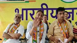 कश्मीर में टारगेट किलिंग छोटी घटना- BJP नेता के इस बयान पर भड़क गए लोग, बोले- फिल्म बनेगी तब बड़ी बात होगी? ￼