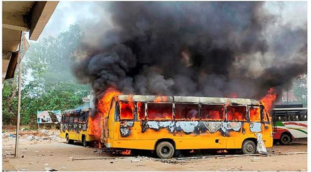 Emergency | Agneepath | Violence