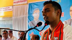 मध्य प्रदेश: बुधनी में प्रचार करने उतरे अमेरिका से पढ़कर आए सीएम शिवराज के बेटे कार्तिकेय, बोले- ये मामला का क्षेत्र है