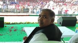 केशव देव मौर्य ने बताया स्वामी प्रसाद मौर्य से क्यों चिढ़ते हैं वो, अखिलेश यादव पर बोले – बच्चा नहीं रोयेगा तो नहीं मिलेगा दूध