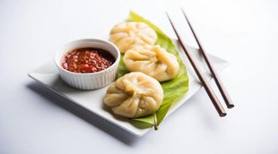Momos side effect,AIIMS Issues Health Warning,All India Institute Of Medical Sciences recently issued a warning,veggies or paneer stuffing momos