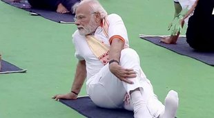 PM Modi| Yoga Day| PM Perform Yoga