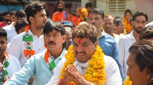 sanjay shukla| congress| mp nikaay chunav