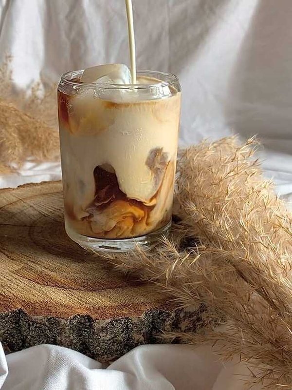 7 DEMERITS OF DRINKING COLD COFFEE