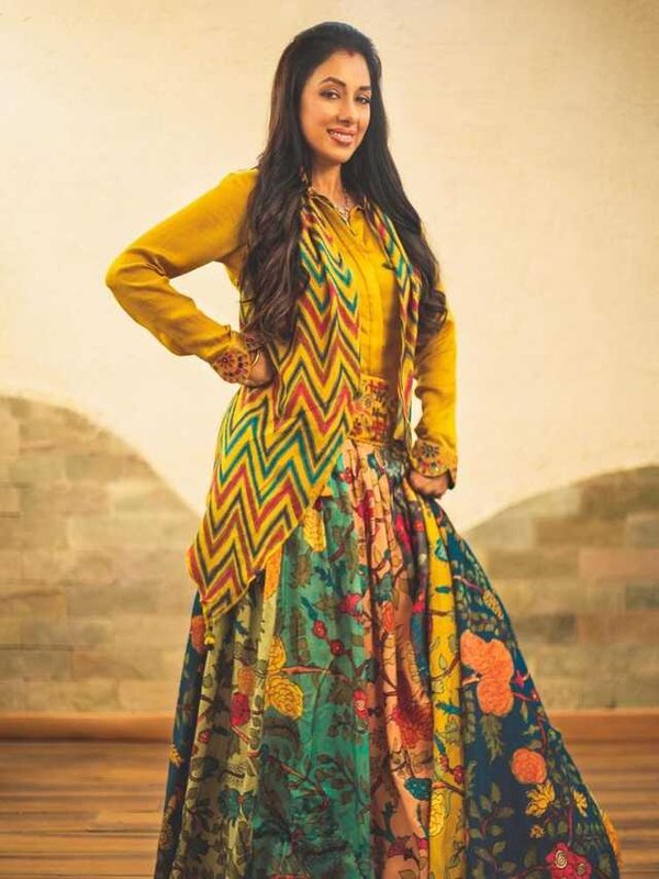 ANUPAMA URF RUPALI GA NGULY REAL SWEET HOME