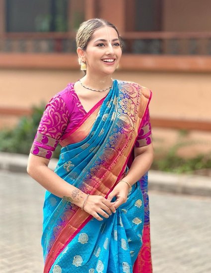 एक्ट्रेस अनघा भोसले ने कहा था कि यहां काफी राजनीति होती है। साथ ही रंग और रूप को लेकर भी बातें की जाती हैं। (Photo: Anagha Bhosle Instagram)