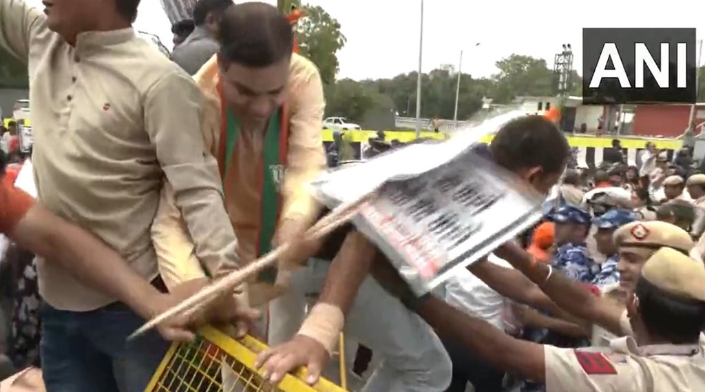 BJP workers protest| BJP protest| Manish Sisodia residence