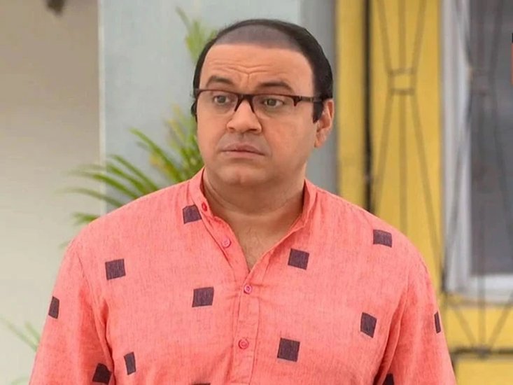 Taarak Mehta Ka Ooltah Chashmah: टीवी के सबसे चर्चित और कॉमेडी शो की बात करें तो उसमें तारक मेहता का उल्टा चश्मा शो का नाम जरूर लिया जाता है। इसके लगभग सभी किरदार दर्शकों को पसंद हैं और इन्हीं किरदारों में से एक है आत्माराम तुकाराम भिड़े (Aatmaram Tukaram Bhide) जिसे एक्टर मंदार चंदवाडकर (Mandar Chandwadkar) ने निभाया है। 