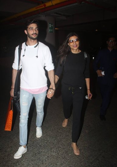 सुष्मिता सेन कई साल तक रोहमन शॉल के साथ रिलेशनशिप में रहीं। 2021 के अंत में उनका ब्रेकअप हो गया। दोनों की पहली मुलाकात इंस्टाग्राम पर हुई थी।