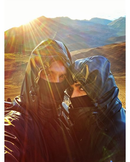 रणवीर सिंह अक्सर दीपिका पादुकोण के लिए अपने प्यार का इजहार करते रहते हैं और उनकी इस बात को काफी पसंद भी किया जाता है। (All Photos: Deepika Padukone Instagram) (यह भी पढ़ें: प्रेग्नेंसी इंजॉय कर रही हैं आलिया भट्ट और सोनम कपूर, 2022 में अब तक इन एक्ट्रेसेस के घर गूंज चुकी है किलकारी)