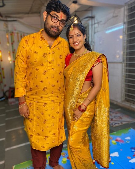 शो की शूटिंग के दौरान दीपिका और रोहित 12 से 18 घंटे साथ बिताया करते थे। साथ ही प्रत्येक मंगलवार को दीपिका और रोहित दोस्तों के साथ मिलकर सिद्धिविनायक मंदिर भी जाया करते थे। 