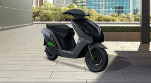Electric Scooter । Earth Energy EV Glyde Plus । Car Bike News