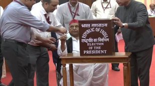 Mulayam Singh Yadav II Akhilesh yadav II Samajwadi Party