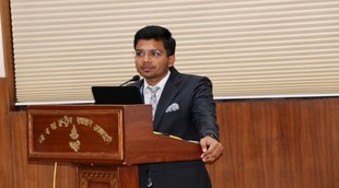 IAS Shubham Gupta | IAS Shubham Gupta Biography | IAS Success Stories