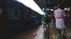 यात्रियों के लिए खुशखबरी, Indian Railways जुलाई के अंत तक फिर से शुरू करेगा 26 ट्रेनें
