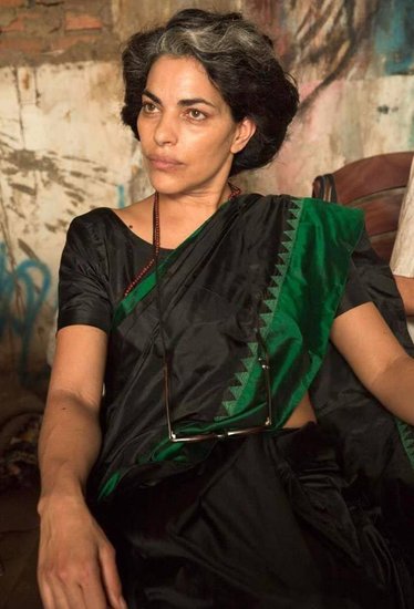 सरिता चौधरी - मिडनाइट चिल्ड्रेंस