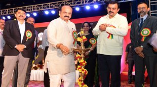Karnataka, Kannada pride, Hindutva