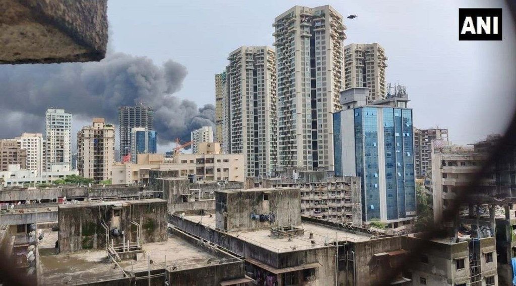 Andheri Fire, Mumbai Fire, अंधेरी में भीषण आग Andheri Fire, Mumbai Fire, अंधेरी में भीषण आग