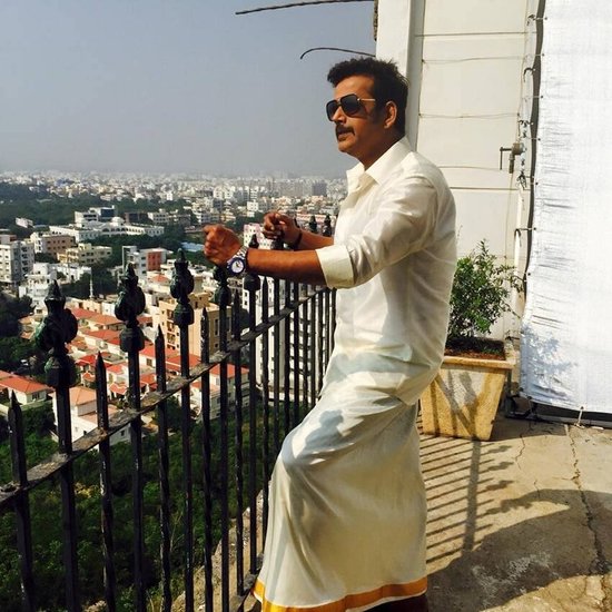 Ravi Kishan: 2019 में गोरखपुर लोकसभा सीट से जीतकर संसद पहुंचने वाले रवि किशन ने अपनी कुल संपत्ति करीब 21 करोड़ रुपये घोषित की थी। 