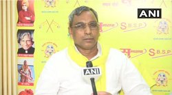 पार्टी में हो रहे बिखराव के सवाल पर हंसकर बोले ओपी राजभर- छोड़ो यार…2024 में सड़क पर होंगे अखिलेश यादव