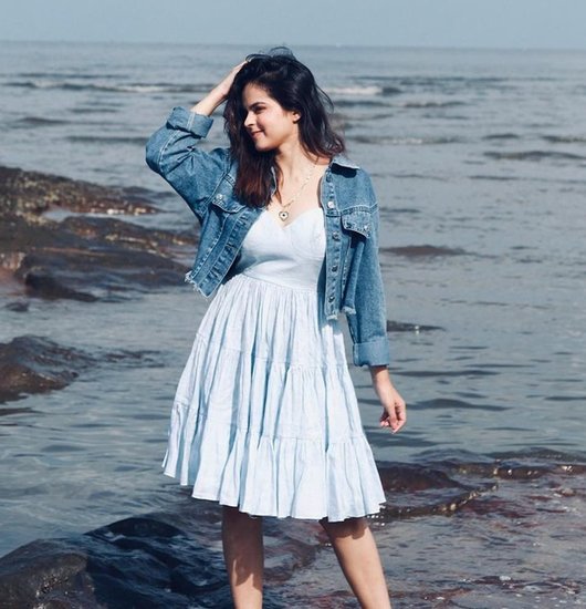 ईटाइम्स को दिए इंटरव्यू में पलक ने बताया है कि शुरुआती दिनों में वह आर्थिक तंगी से जूझ रही थीं। पलक ने कहा कि ज्यादा पैसे नहीं थे इसलिए दो हजार रुपये बचाने के लिए मैं पीजी में रहने लगी थी। 